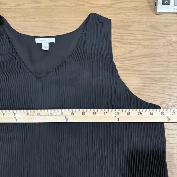 Nine West Pleated Chiffon V Neck Sleeveless Dress Lined Flowy XL Goth Flapper - Picture 8 of 13